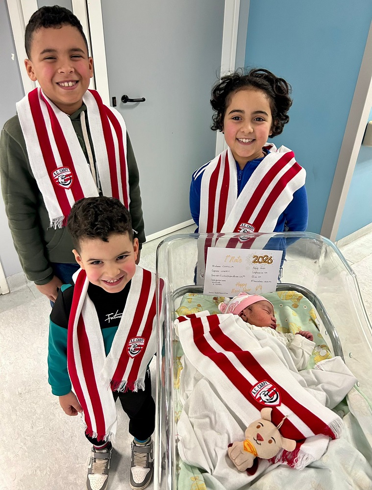 02 Camelia prima nata di Carpi coi fratellini 1000