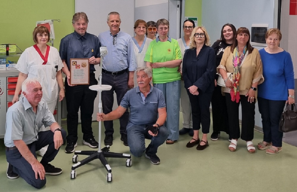 127 Professionisti e Associazione 1000