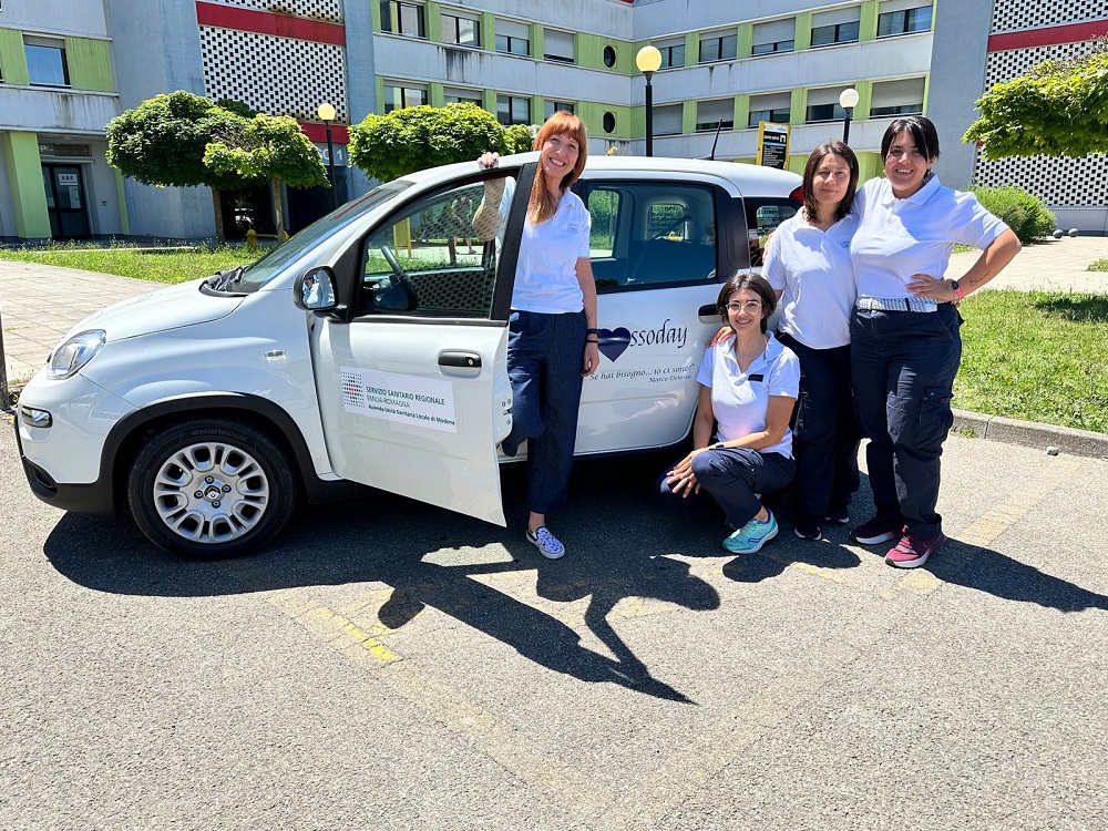 131 Professioniste Cure Palliative con auto donata 2 1000