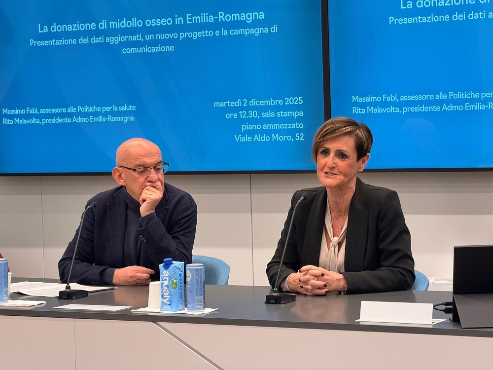 Un momento della conferenza stampa 1000