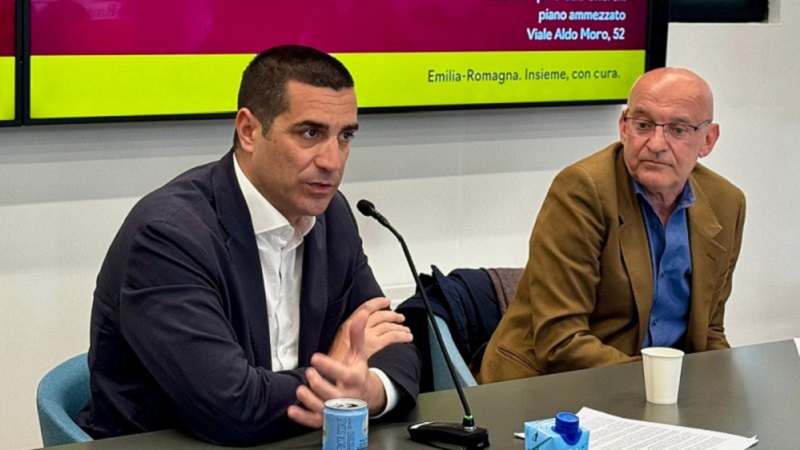 momento della conf stampa ricerca sanitaria 800 x 450