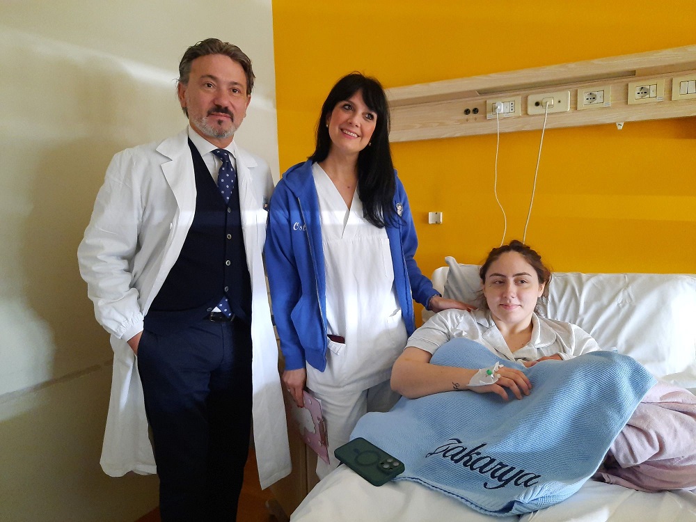 zakarya e mamma noemi al policlinico 1000